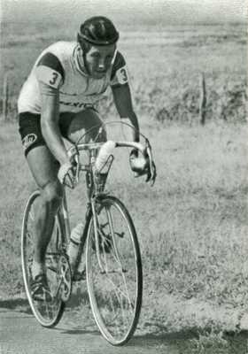 Мексиканский велогонщик Р. Тревиньо — чемпион мира 1968.